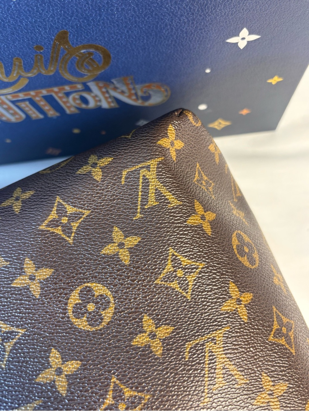 Louis Vuitton Raspail MM Monogram - Picture 15 of 16
